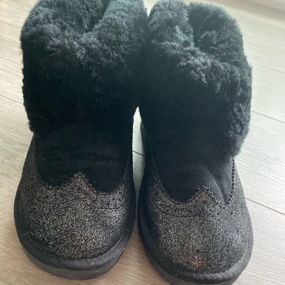 Short Boots - Picture 2 of 4